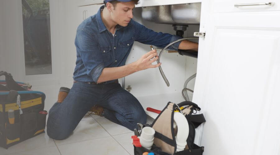 Local water heater installation in Aldrich, MO